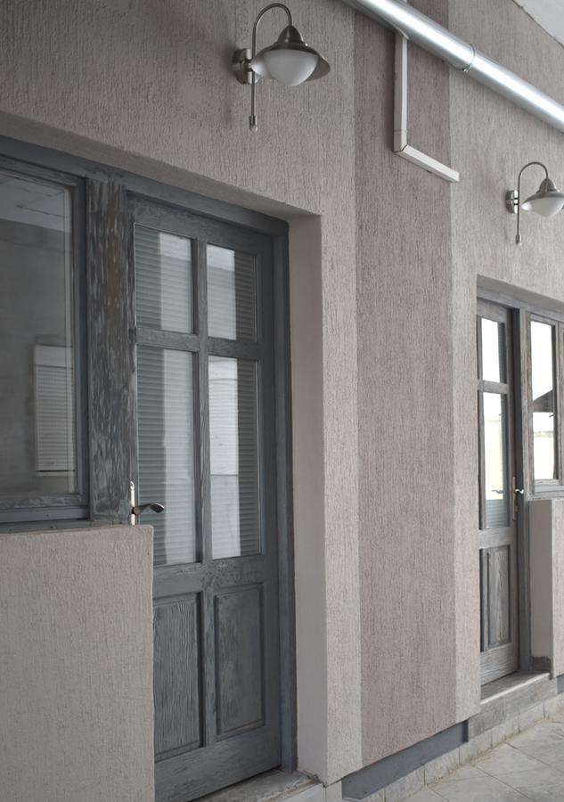 Apartmani ズレニャニン エクステリア 写真