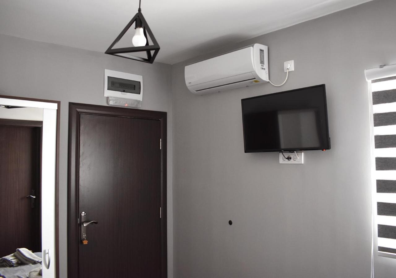 Apartmani ズレニャニン エクステリア 写真