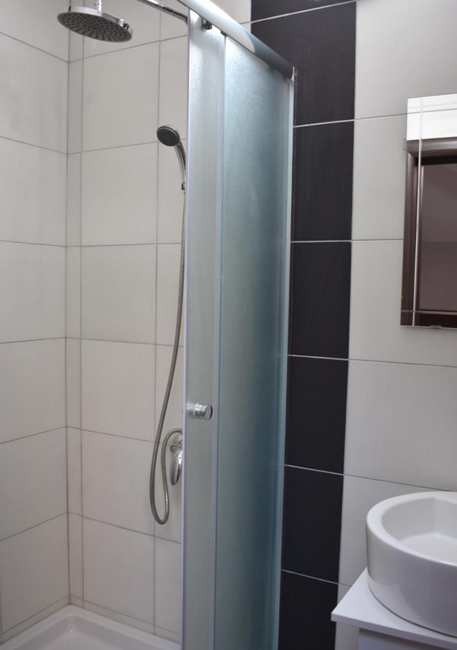 Apartmani ズレニャニン エクステリア 写真